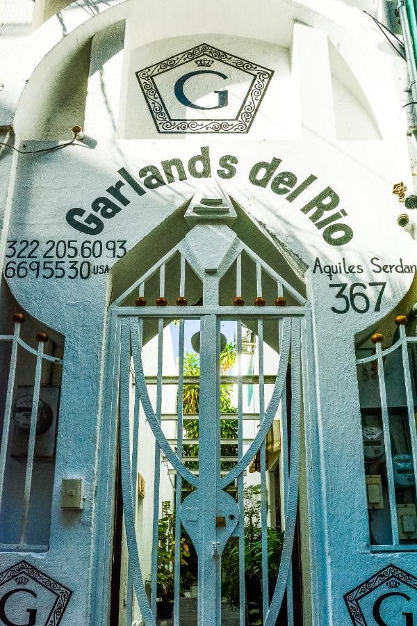 Garlands Del Rio Bed & Breakfast ปูแอร์โตบาญาร์ตา ภายนอก รูปภาพ