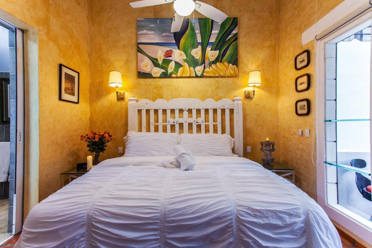 Garlands Del Rio Bed & Breakfast ปูแอร์โตบาญาร์ตา ภายนอก รูปภาพ