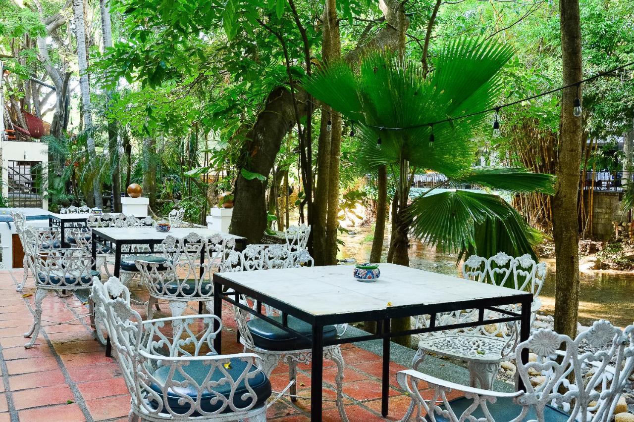 Garlands Del Rio Riverside Boutique Hotel ปูแอร์โตบาญาร์ตา ภายนอก รูปภาพ