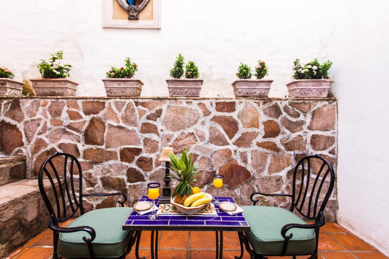Garlands Del Rio Riverside Boutique Hotel ปูแอร์โตบาญาร์ตา ภายนอก รูปภาพ