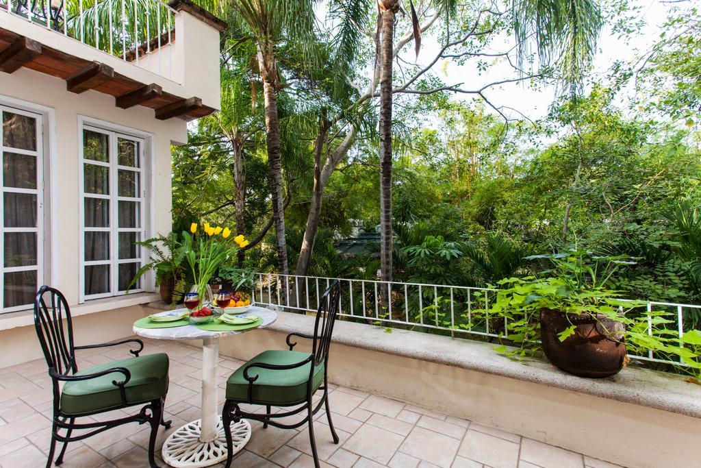 Garlands Del Rio Riverside Boutique Hotel ปูแอร์โตบาญาร์ตา ภายนอก รูปภาพ
