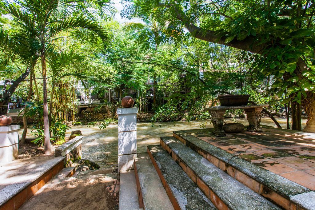 Garlands Del Rio Riverside Boutique Hotel ปูแอร์โตบาญาร์ตา ภายนอก รูปภาพ